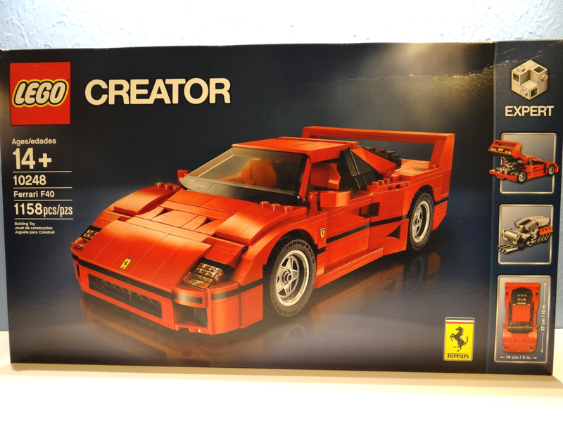 Illustration for article titled LEGO 10248 Ferrari F40 Review